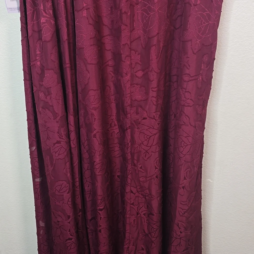 Azazie Denisa Wine Color Floral Burnout Spaguetti Straps Size 14 NwT. - Picture 11 of 16